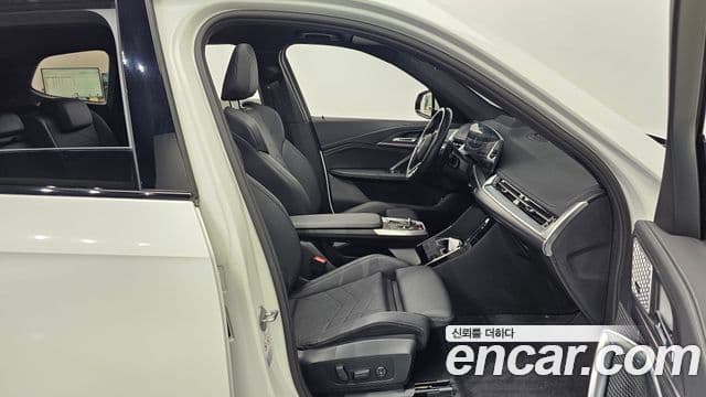 BMW X1 2023 — Şəkil 10/20