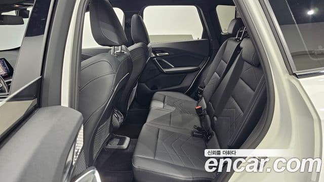 BMW X1 2023 — Şəkil 12/20