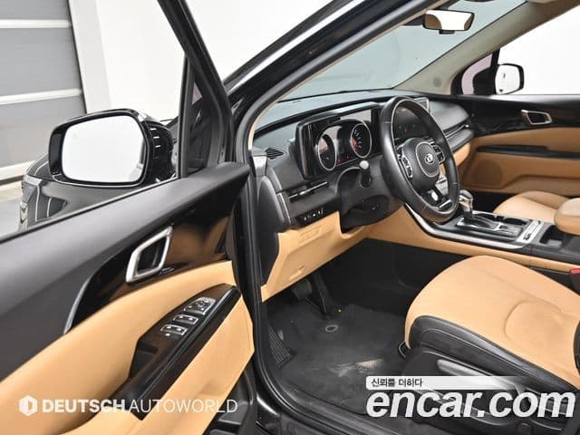 Kia Carnival 2021 — ფოტო 20/20