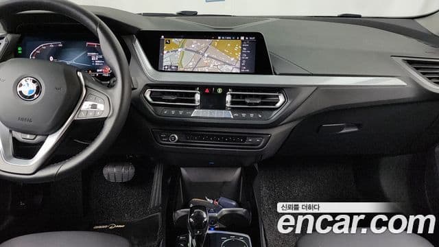 BMW 2 Series Gran Coupe 2022 — Фото 14/20