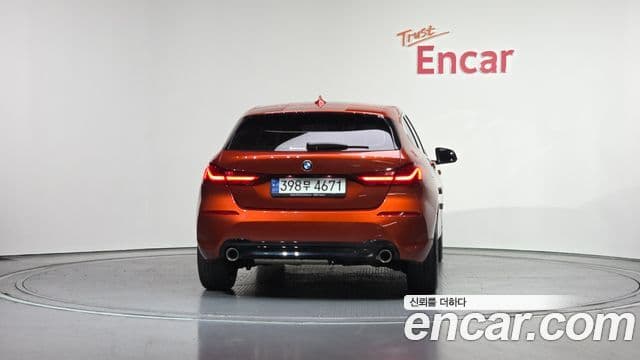 BMW 1 Series 2021 — ფოტო 4/20