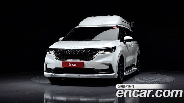 Kia Carnival 2022 — Фото 3/20