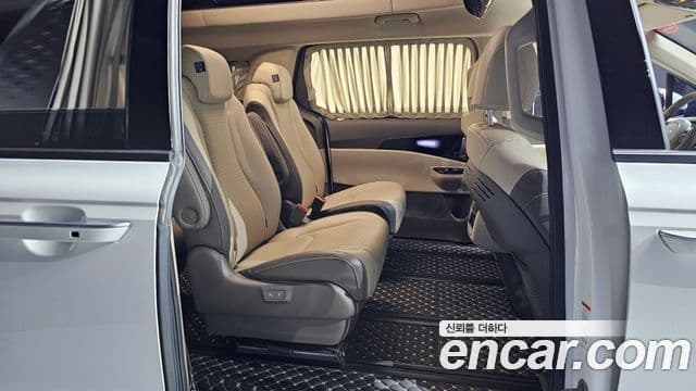 Kia Carnival 2022 — Фото 12/20