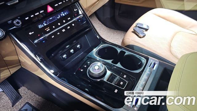 Kia Carnival 2021 — Фото 9/20