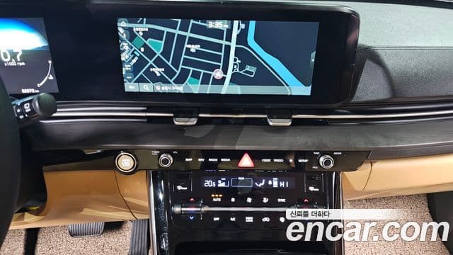 Kia Carnival 2021 — Фото 13/20