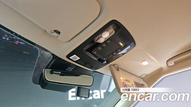 Kia Carnival 2021 — Фото 15/20