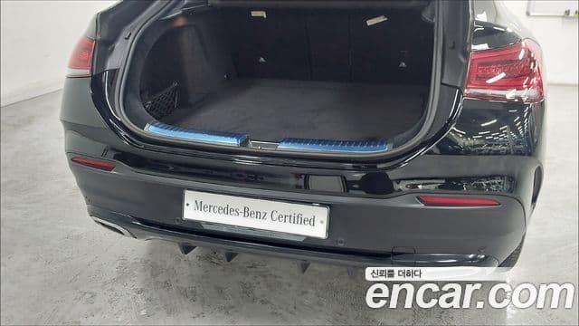 Mercedes-Benz GLE-Class 2022 — ფოტო 4/17