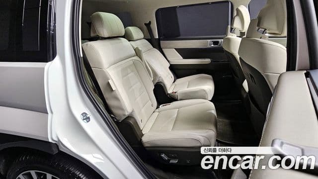 Hyundai Santa Fe 2023 — Şəkil 12/20