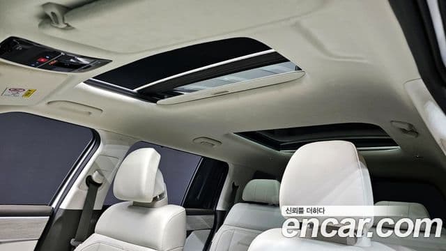 Hyundai Santa Fe 2023 — Şəkil 18/20