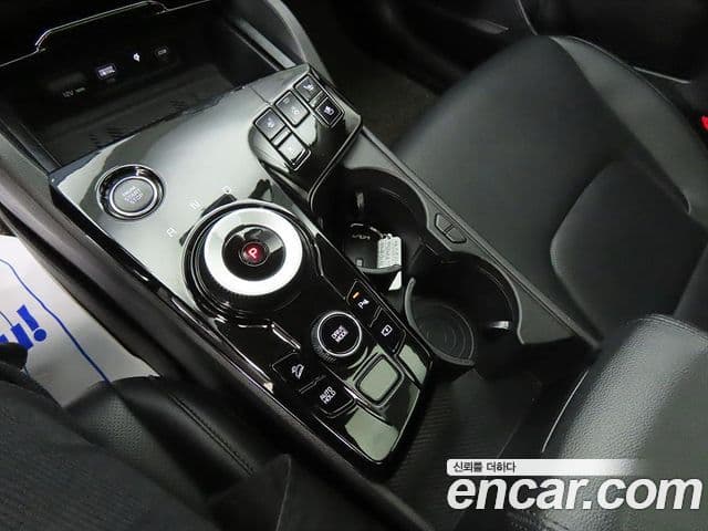 Kia Sportage 2023 — Şəkil 15/20