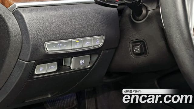 Kia The K9 2018 — фото 16 из 20