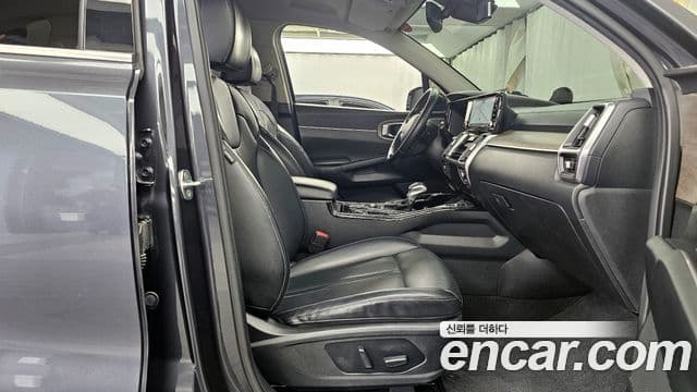 Kia Sorento 2022 — ფოტო 11/20