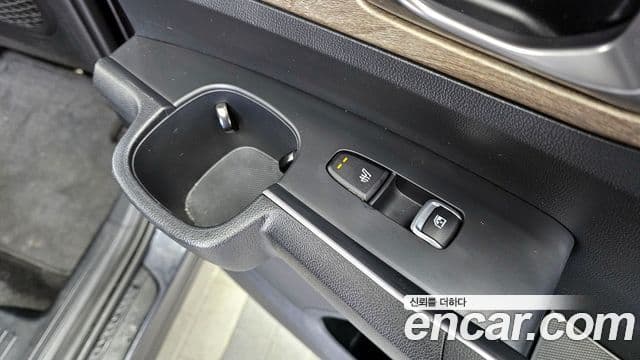 Kia Sorento 2022 — ფოტო 18/20