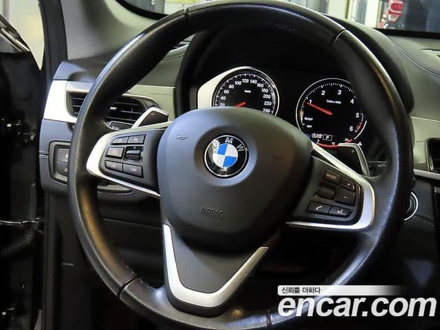 BMW X1 2021 — Şəkil 19/20