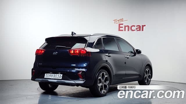 Kia Niro 2019 — Photo 16/20