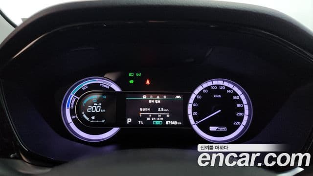 Kia Niro 2019 — Photo 15/20