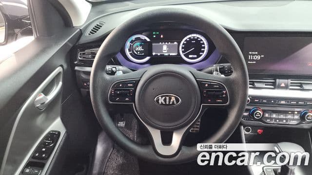 Kia Niro 2019 — Photo 3/20
