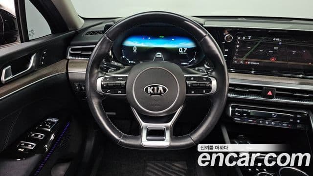 Kia K5 2020 — фото 13 из 20