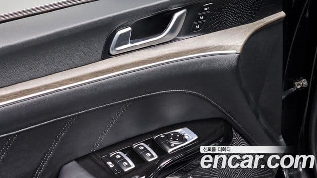 Kia K5 2020 — фото 18 из 20