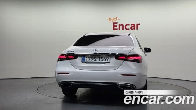 Mercedes-Benz E-Class 2020 — Şəkil 14/20