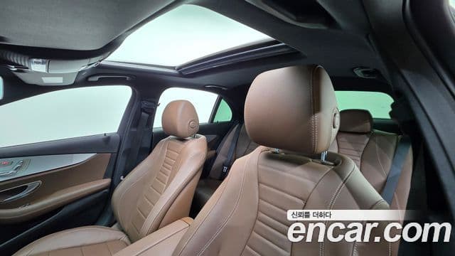 Mercedes-Benz E-Class 2020 — Şəkil 13/20