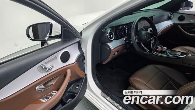 Mercedes-Benz E-Class 2020 — Şəkil 2/20