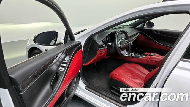 Genesis Electrified G80 2023 — Şəkil 11/20