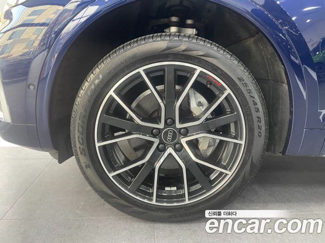 Audi Q5 2023 — Şəkil 4/20