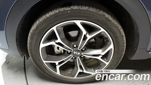 Kia Sportage The Bold 2019 — ფოტო 1/20