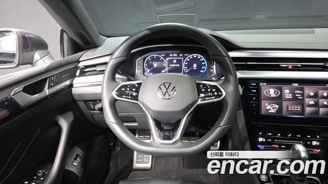 Volkswagen Arteon 2022 — ფოტო 13/20