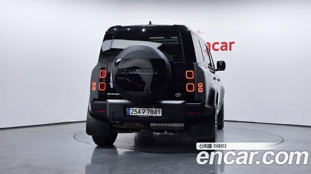 Land Rover Defender 2021 — ფოტო 3/20