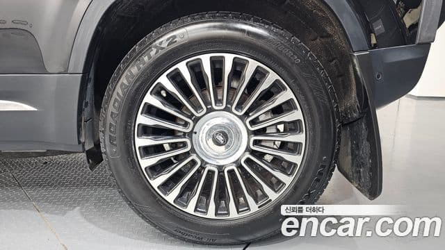 Land Rover Defender 2021 — ფოტო 4/20