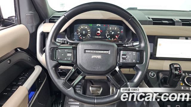 Land Rover Defender 2021 — ფოტო 12/20