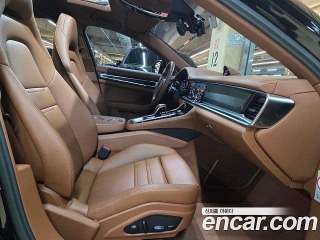 Porsche Panamera 2023 — Photo 12/20