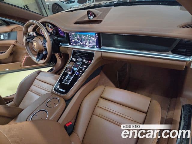Porsche Panamera 2023 — Photo 15/20