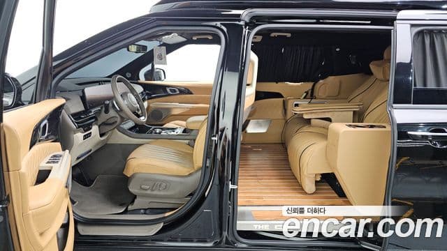 Kia Carnival 2024 — Şəkil 17/20