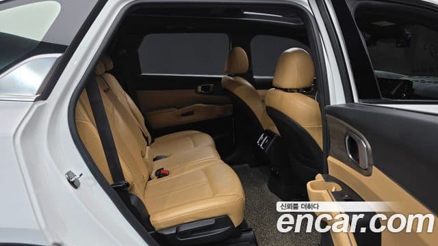 Kia Sorento 2020 — Фото 13/20
