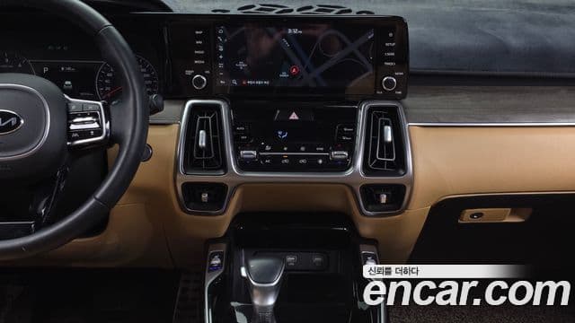 Kia Sorento 2020 — Фото 14/20