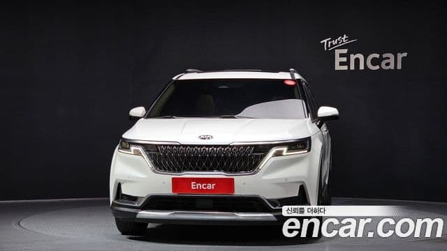 Kia Carnival 2021 — Фото 3/20