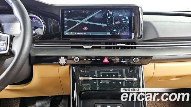 Kia Carnival 2021 — Фото 14/20