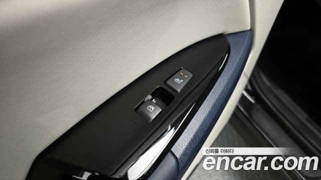 Kia Sportage 2022 — ფოტო 19/20