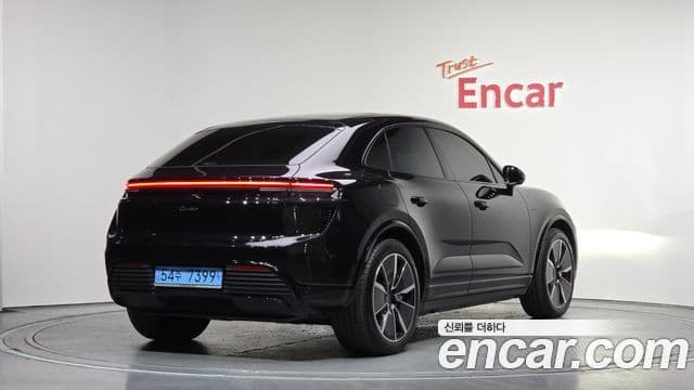 Porsche Macan EV 2025 — ფოტო 5/20