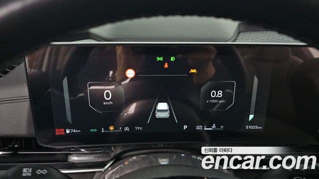 Kia Carnival 2024 — Şəkil 8/20