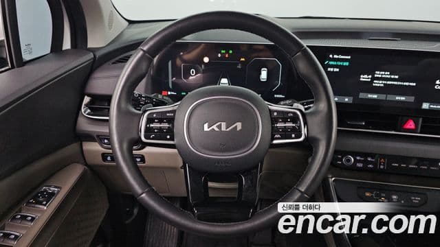 Kia Carnival 2024 — Şəkil 12/20