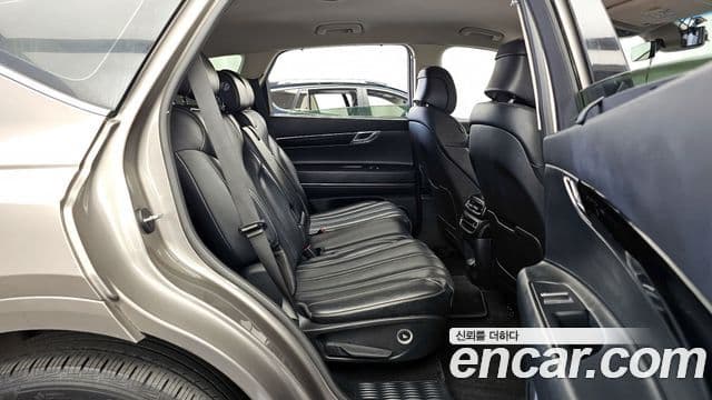 Genesis GV80 2020 — ფოტო 12/20