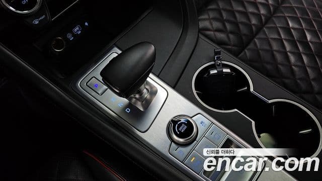 Genesis G70 2018 — ფოტო 9/20