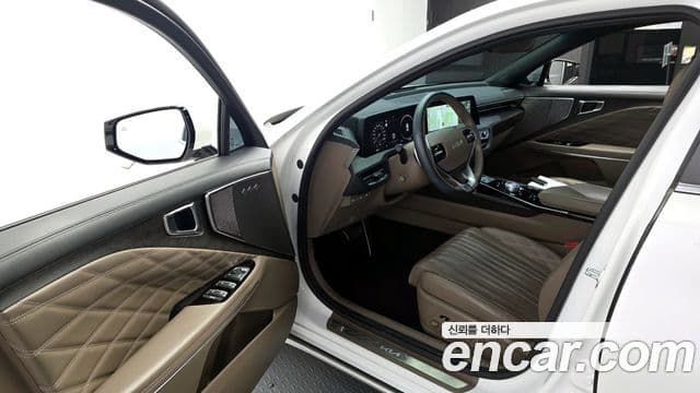 Kia K8 2021 — Şəkil 10/20