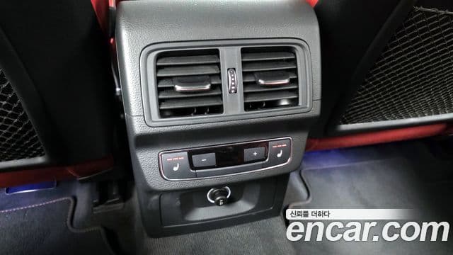 Audi Q5 2020 — ფოტო 18/20
