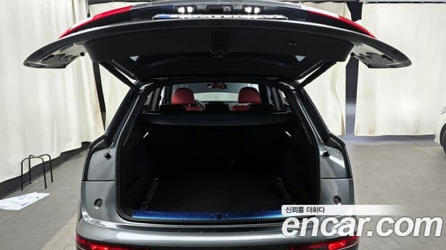 Audi Q5 2020 — ფოტო 20/20