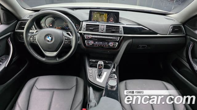 BMW 4 Series 2019 — Şəkil 7/20